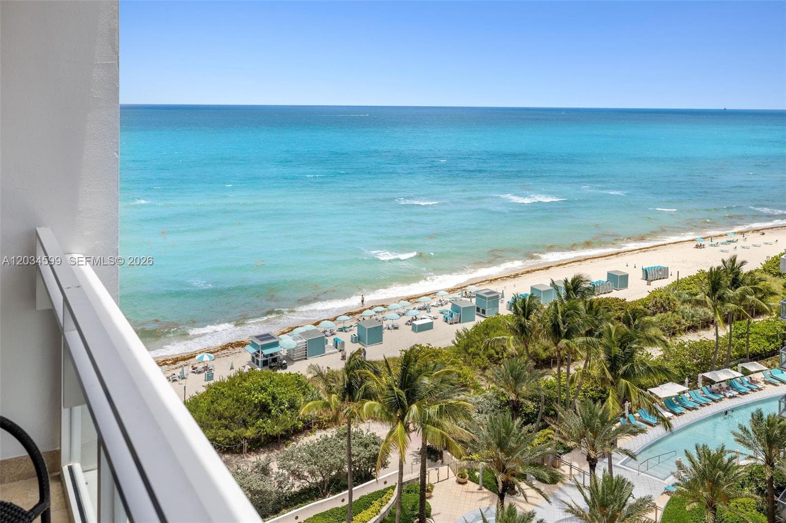 A12034599 — Miami Beach — 3