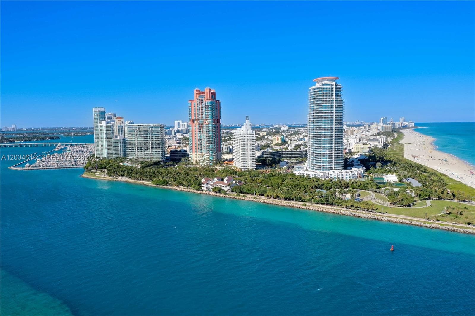 A12034616 — Miami Beach — 2