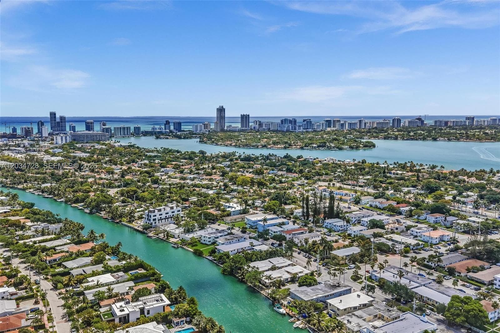A12034728 — Miami Beach — 6