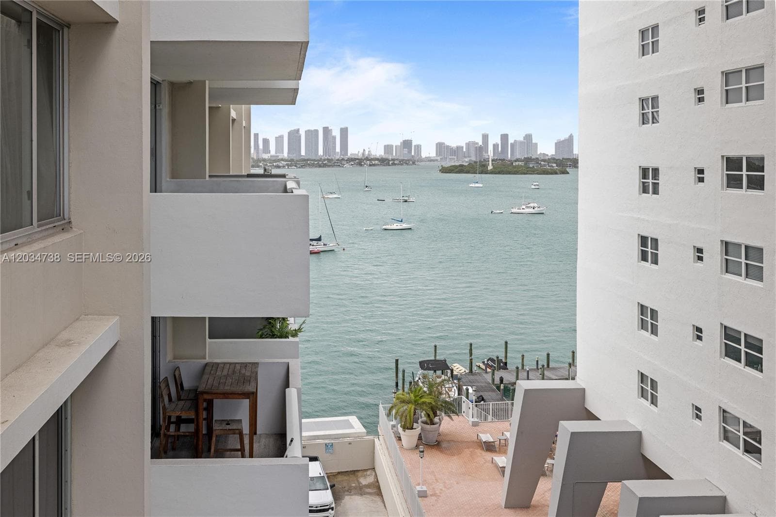 A12034738 — Miami Beach — 8