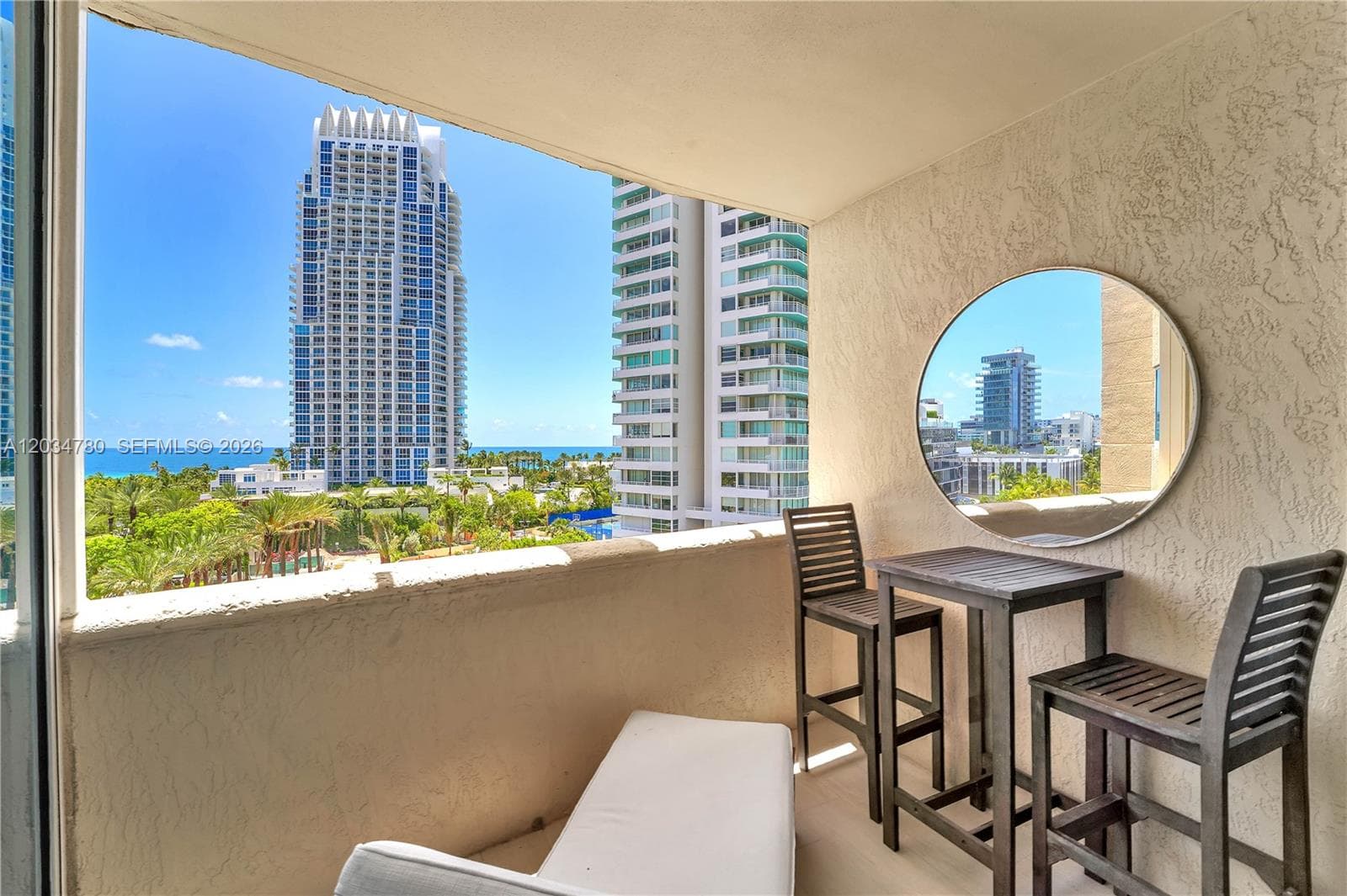 A12034780 — Miami Beach — 26