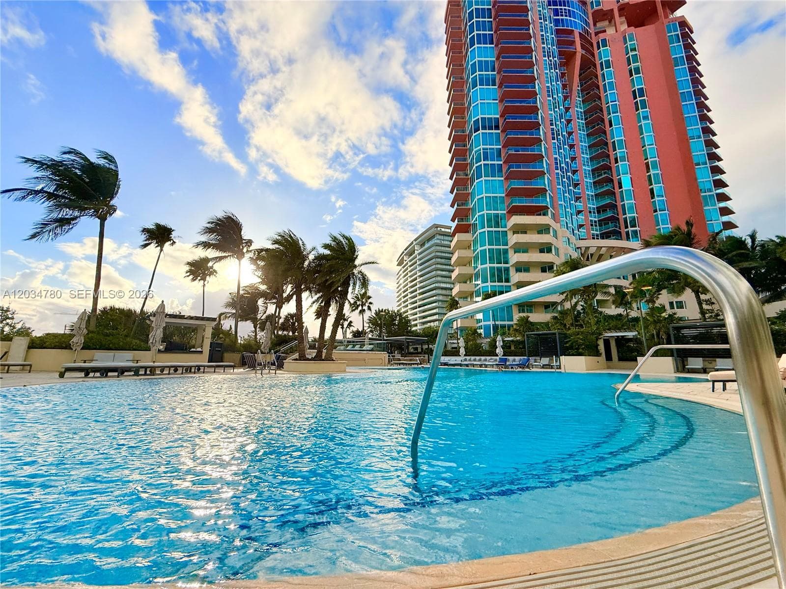 A12034780 — Miami Beach — 39