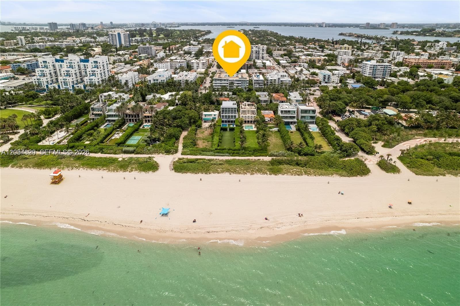 A12034829 — Miami Beach — 3