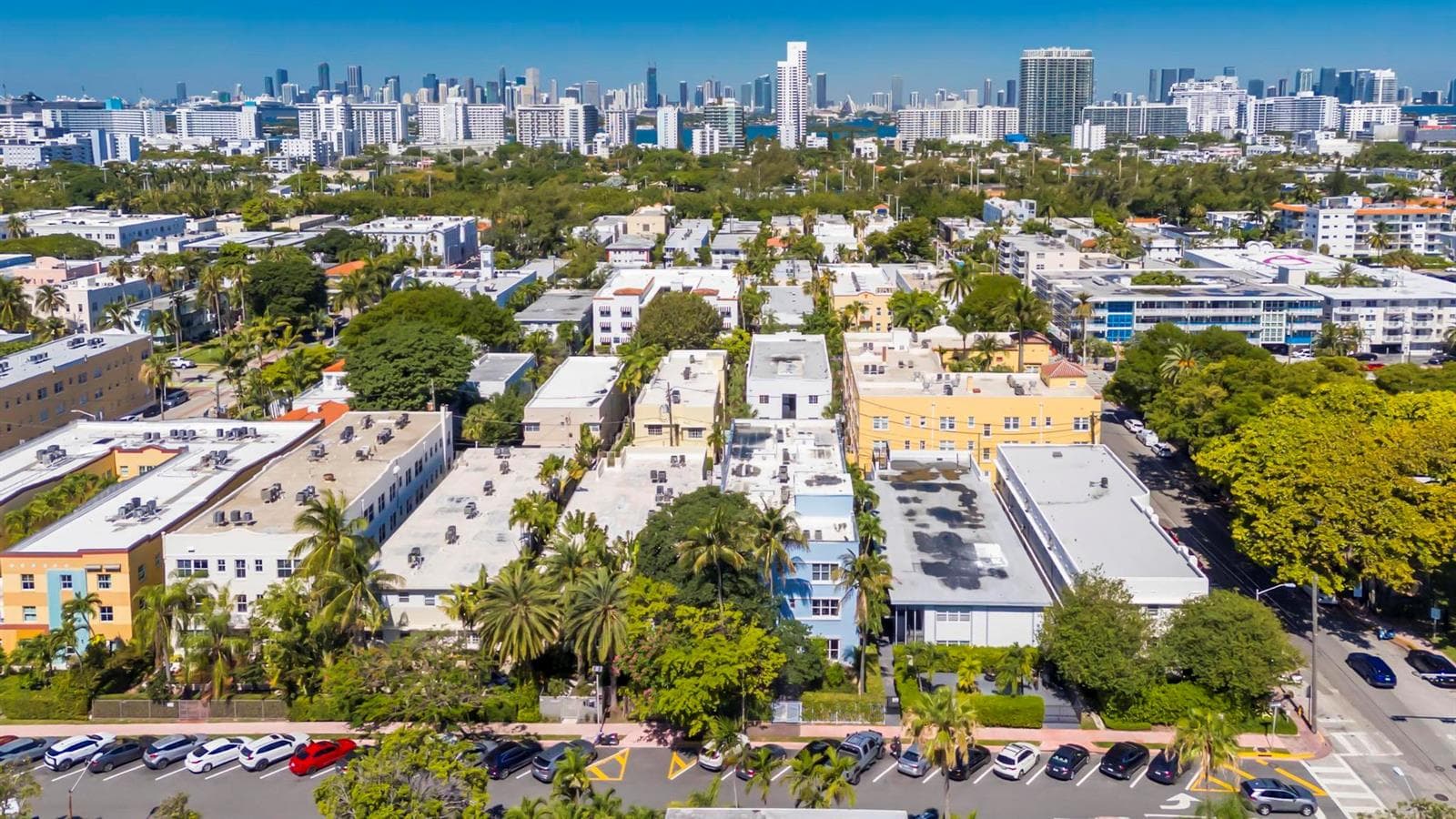 B26039453 — Miami Beach — 25