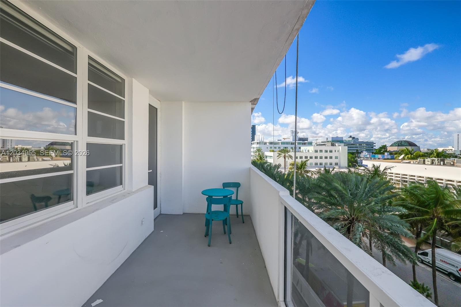 A12034955 — Miami Beach — 23