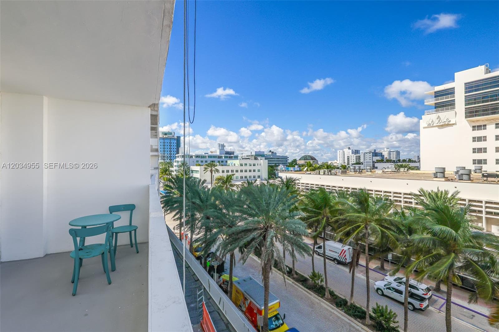 A12034955 — Miami Beach — 22