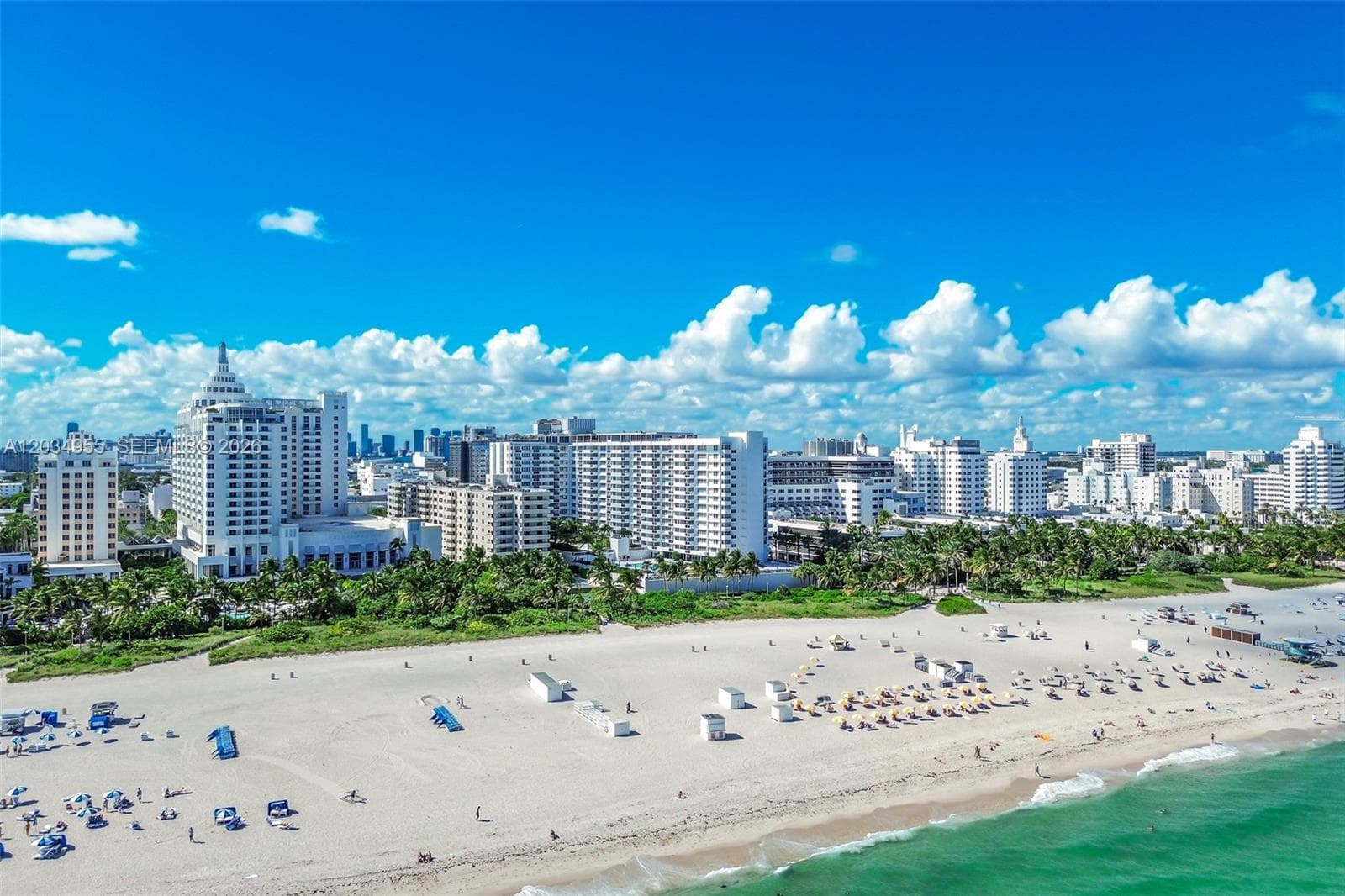 A12034955 — Miami Beach — 38