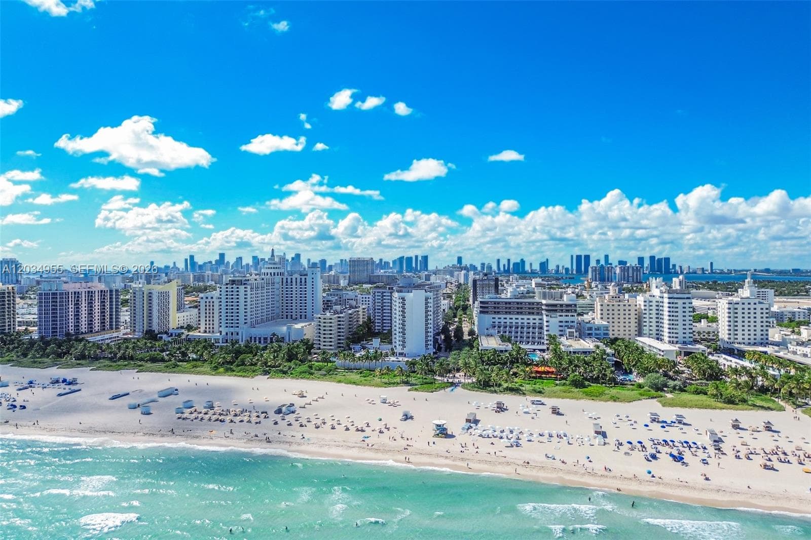 A12034955 — Miami Beach — 40