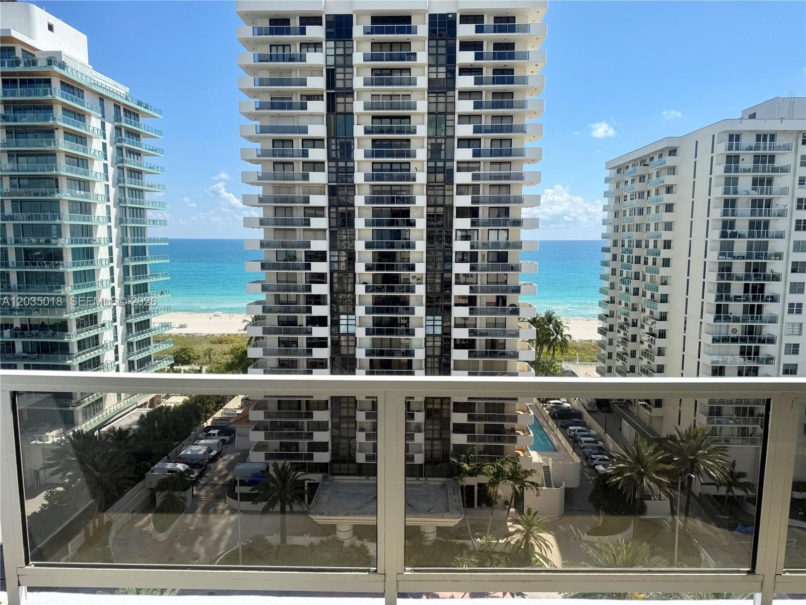 A12035018 — Miami Beach — 7