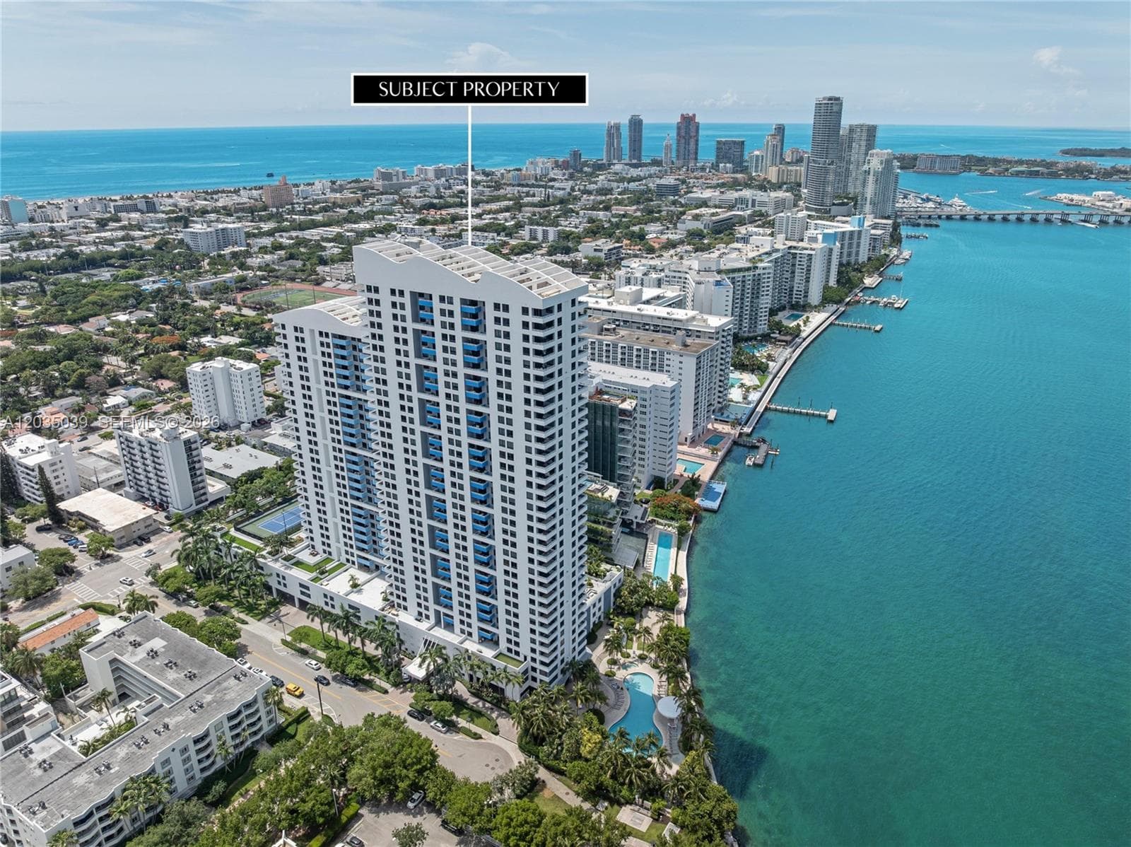 A12035039 — Miami Beach — 40