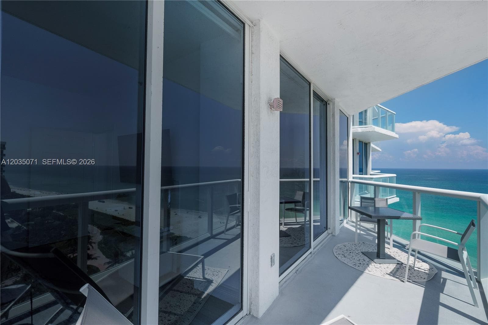 A12035071 — Miami Beach — 25