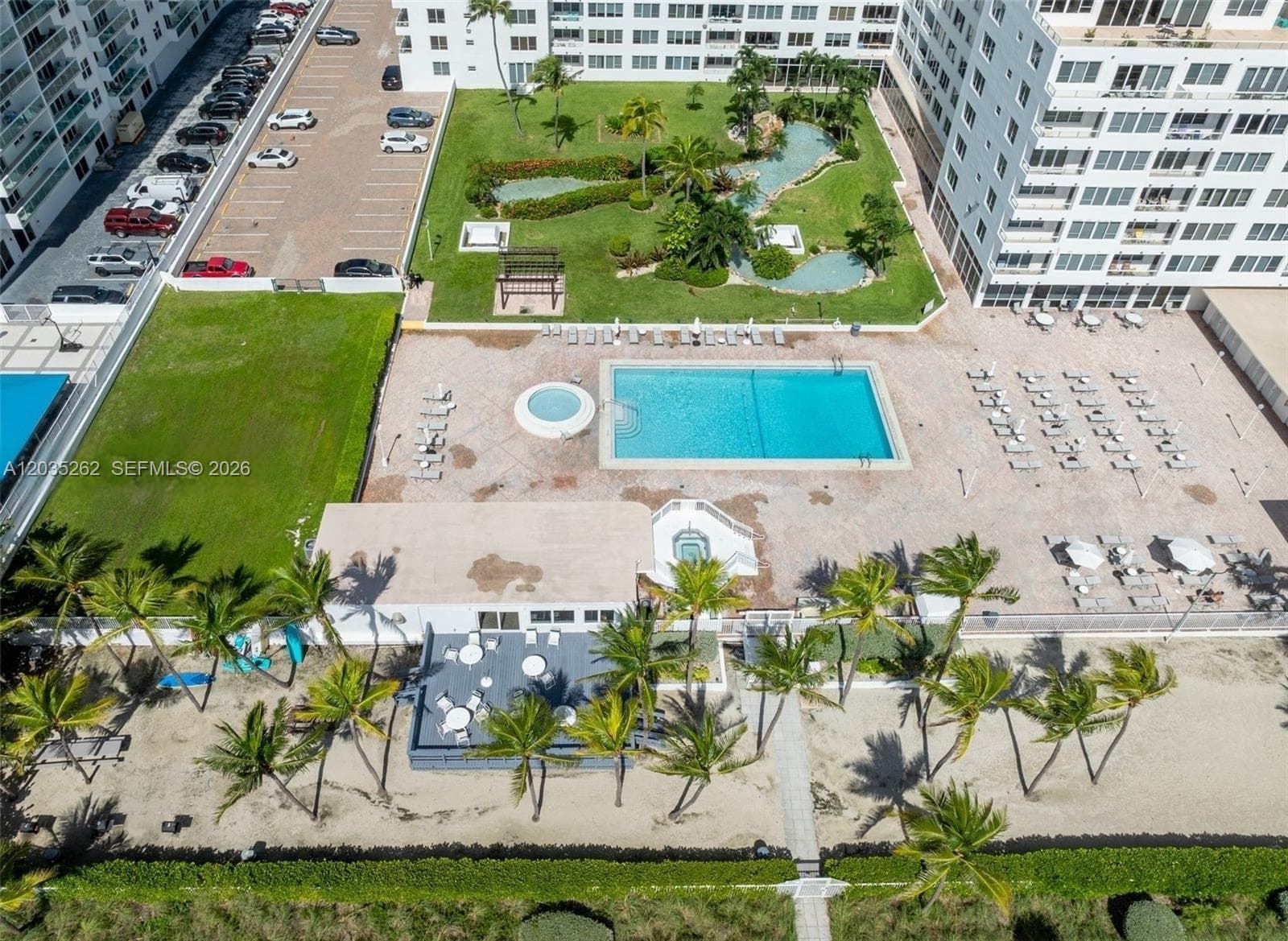 A12035262 — Miami Beach — 20