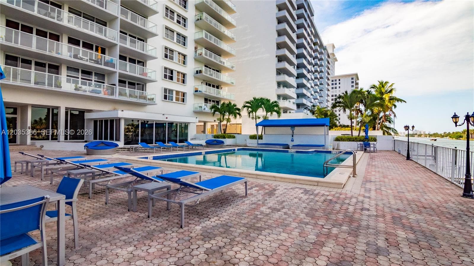 A12035386 — Miami Beach — 24