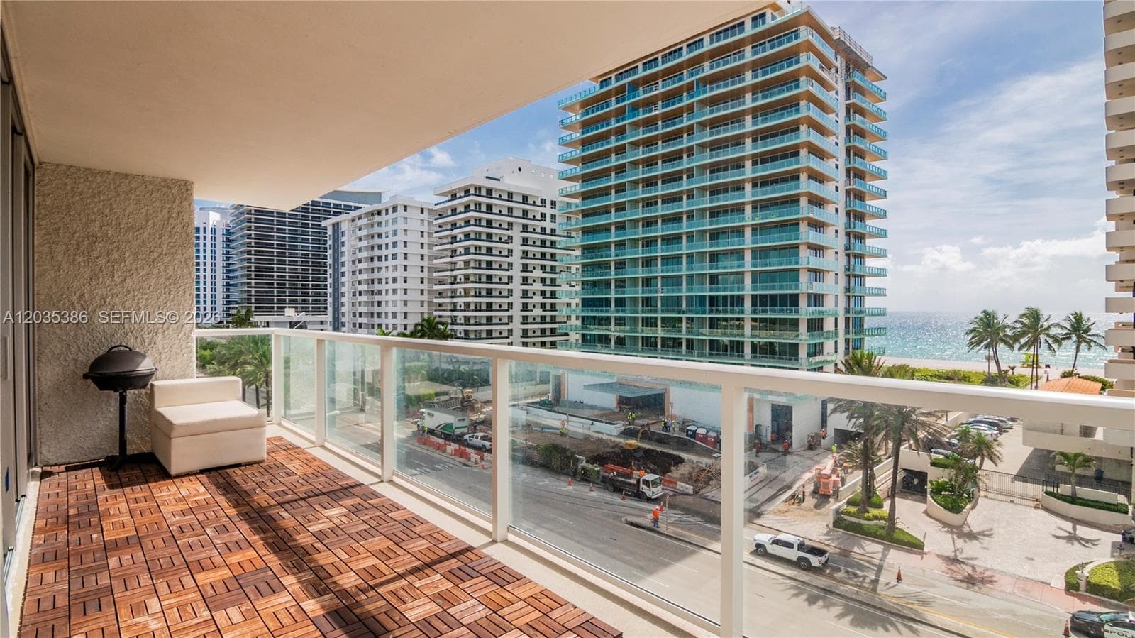 A12035386 — Miami Beach — 8