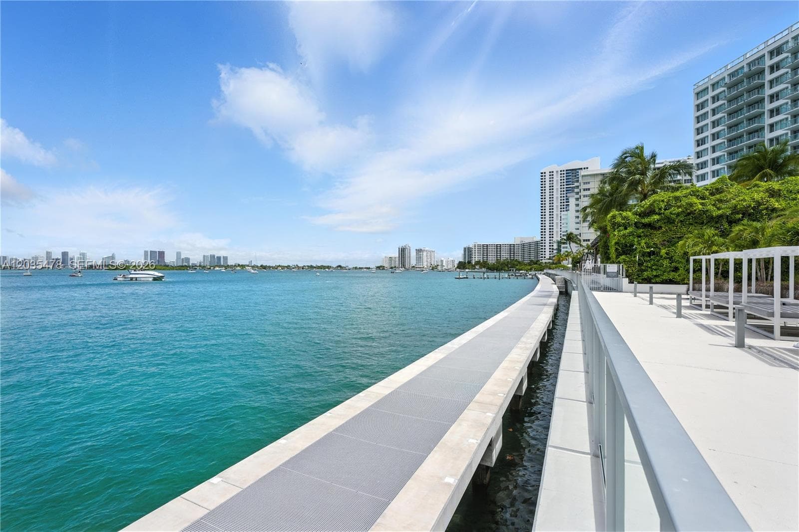 A12035478 — Miami Beach — 18