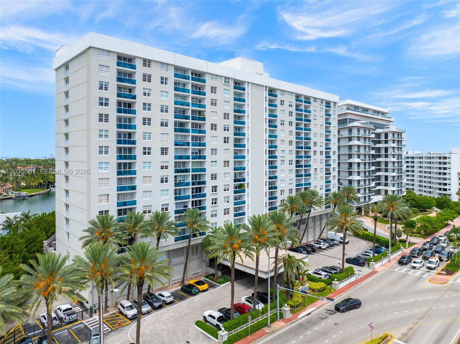 A12035581 — Miami Beach — 47
