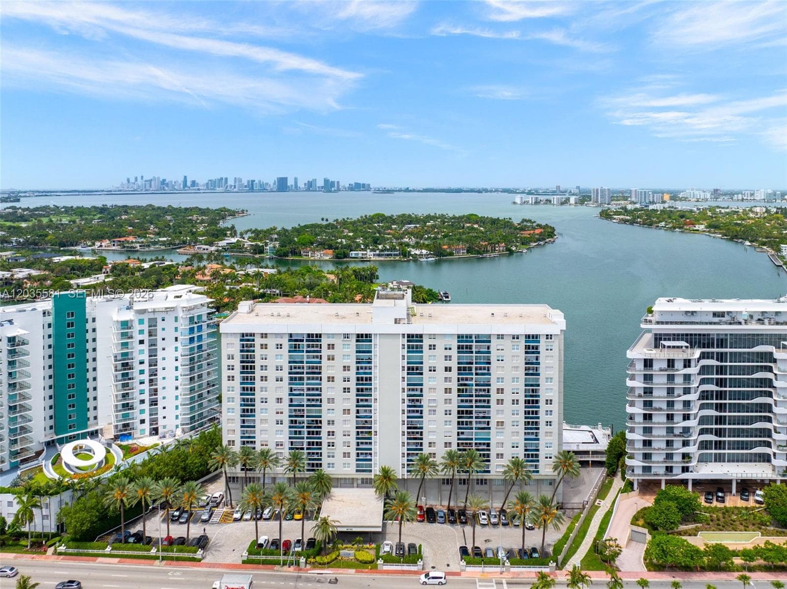 A12035581 — Miami Beach — 44
