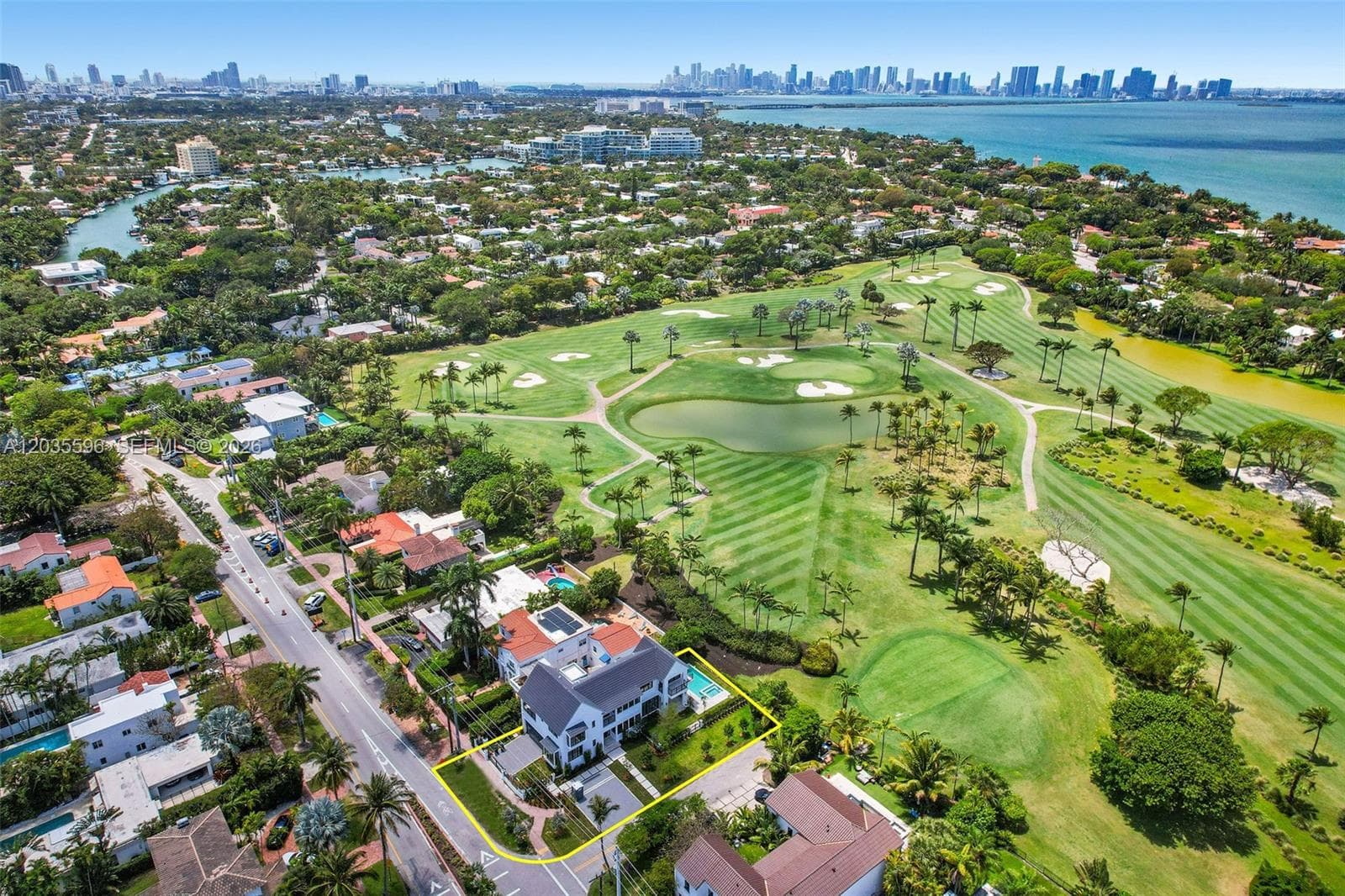 A12035596 — Miami Beach — 142
