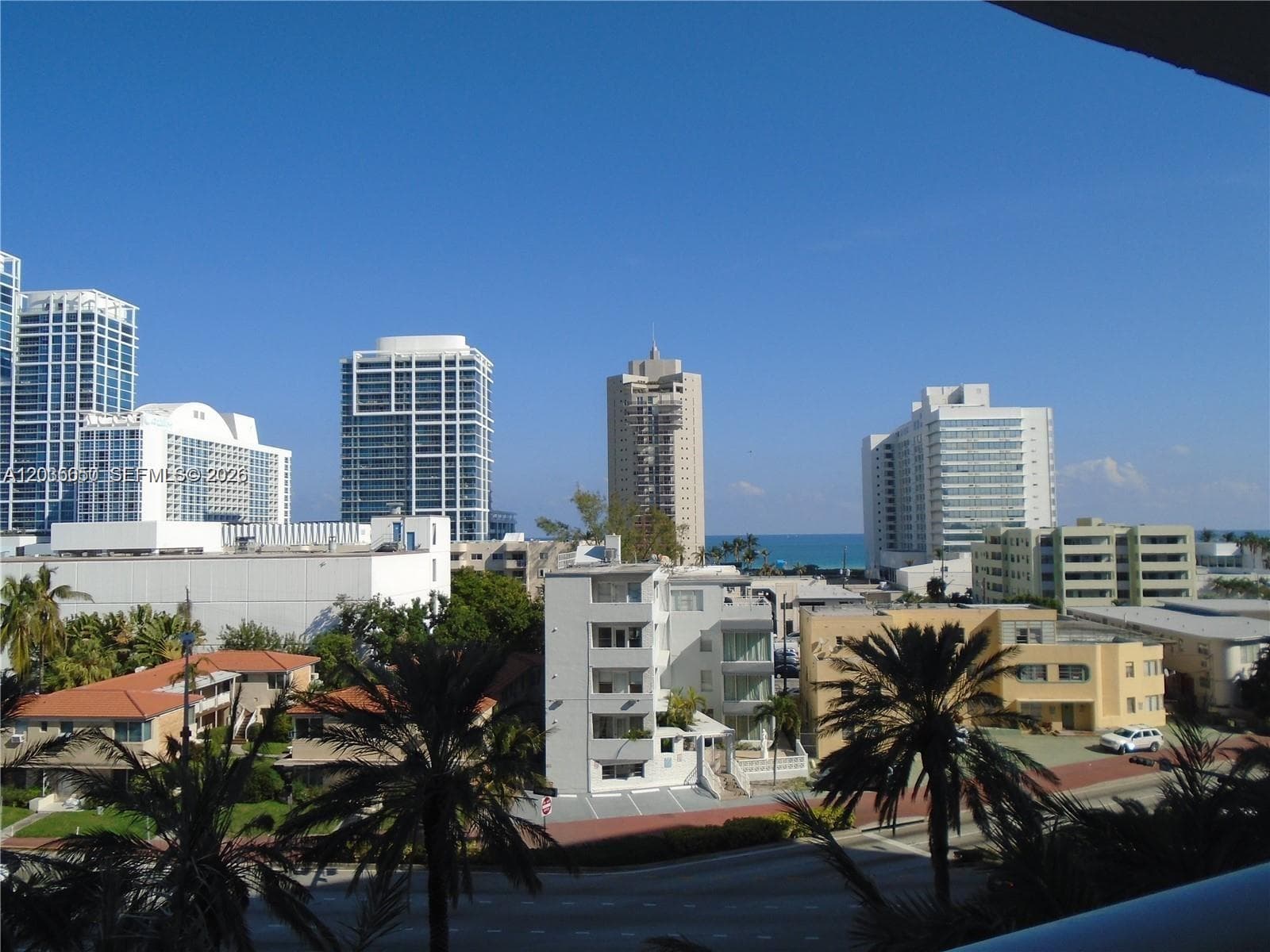 A12035650 — Miami Beach — 3