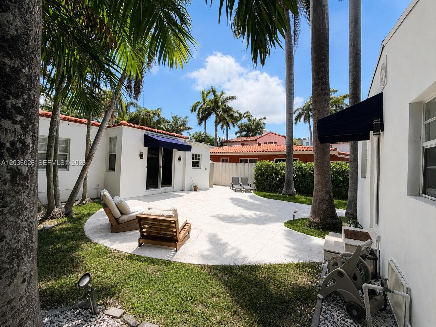 A12036026 — Miami Beach — 5