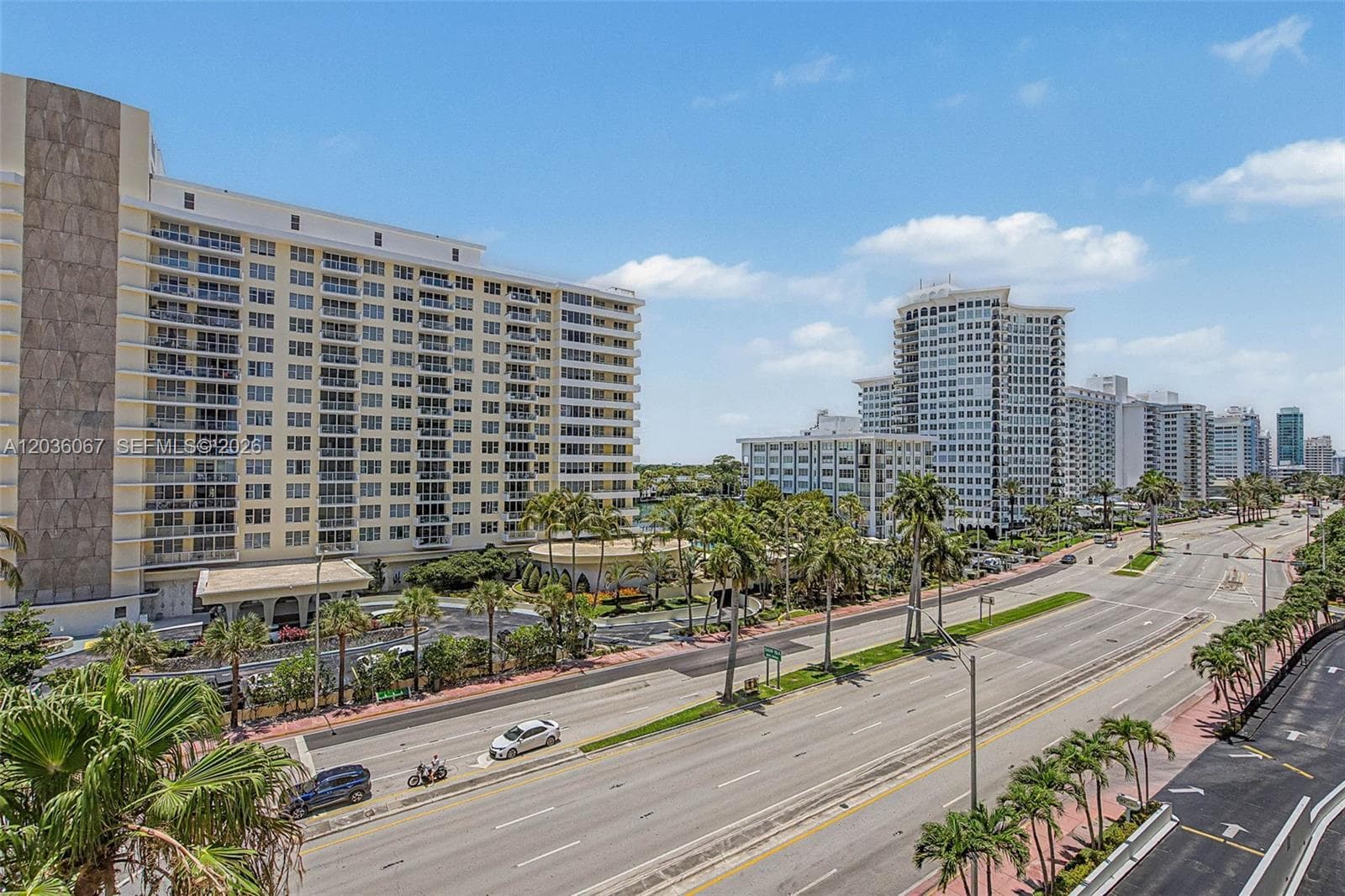 A12036067 — Miami Beach — 24