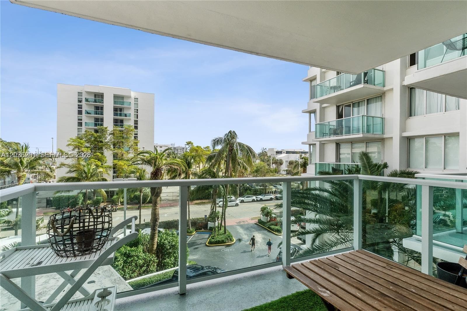 A12036291 — Miami Beach — 4