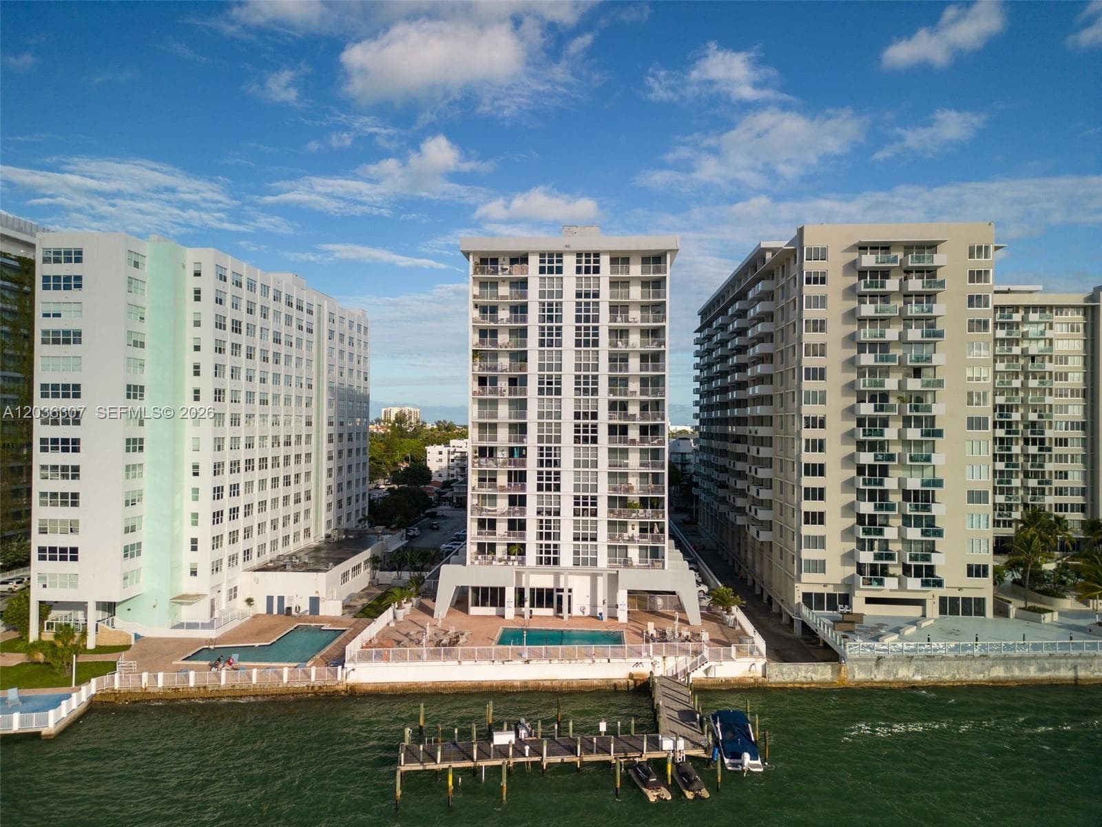 A12036307 — Miami Beach — 28
