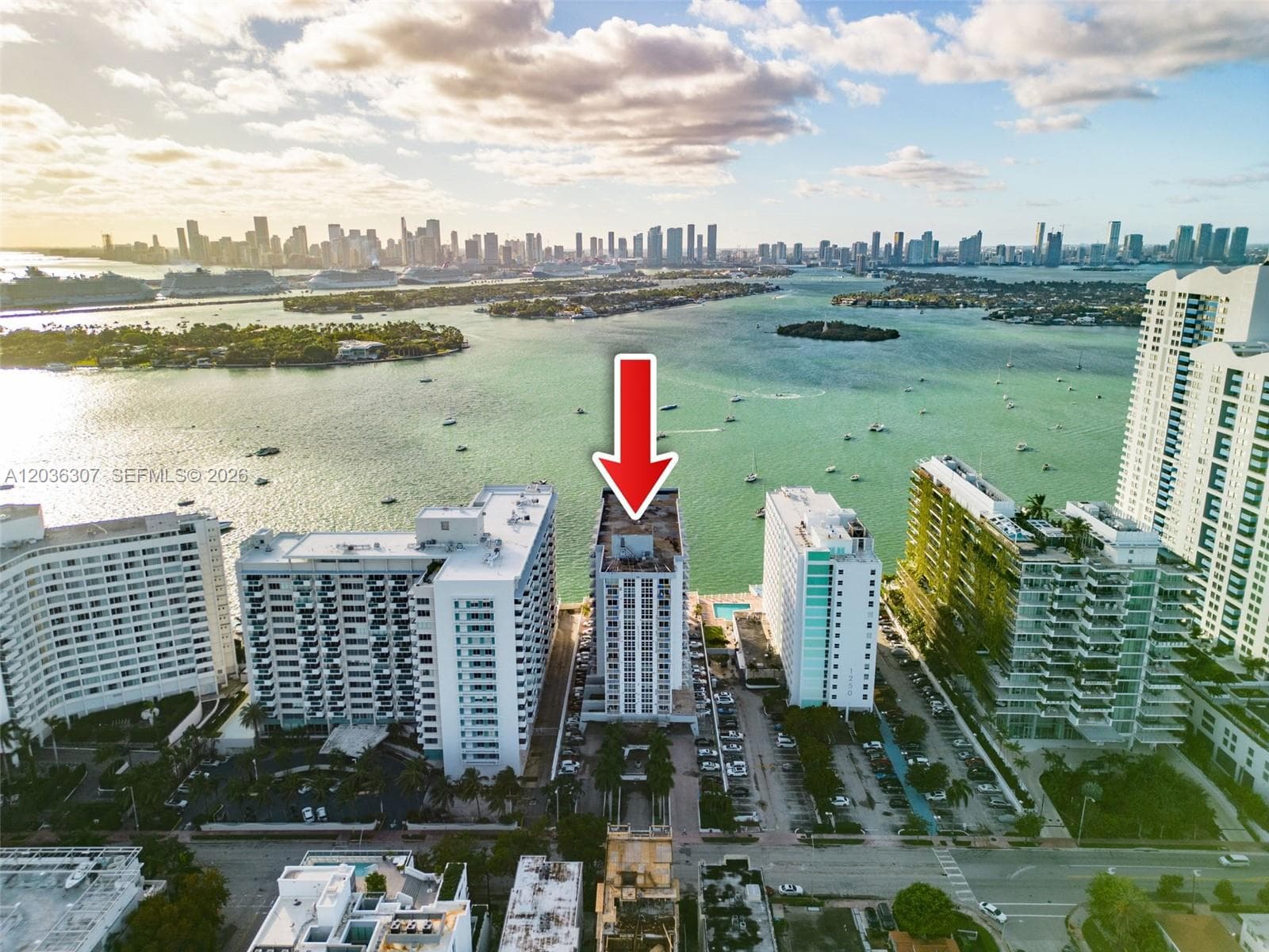 A12036307 — Miami Beach — 29