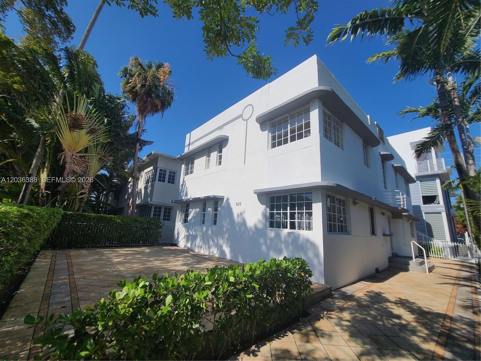 A12036388 — Miami Beach — 4
