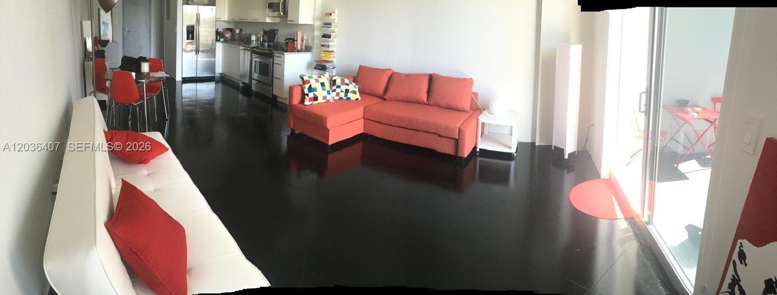 A12036407 — Miami Beach — 8