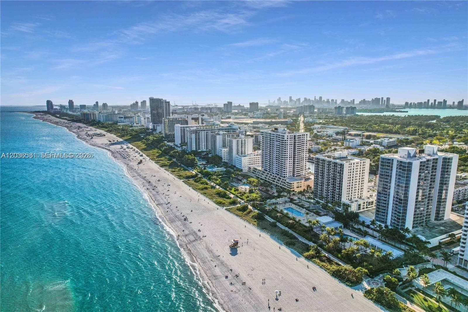 A12036581 — Miami Beach — 17