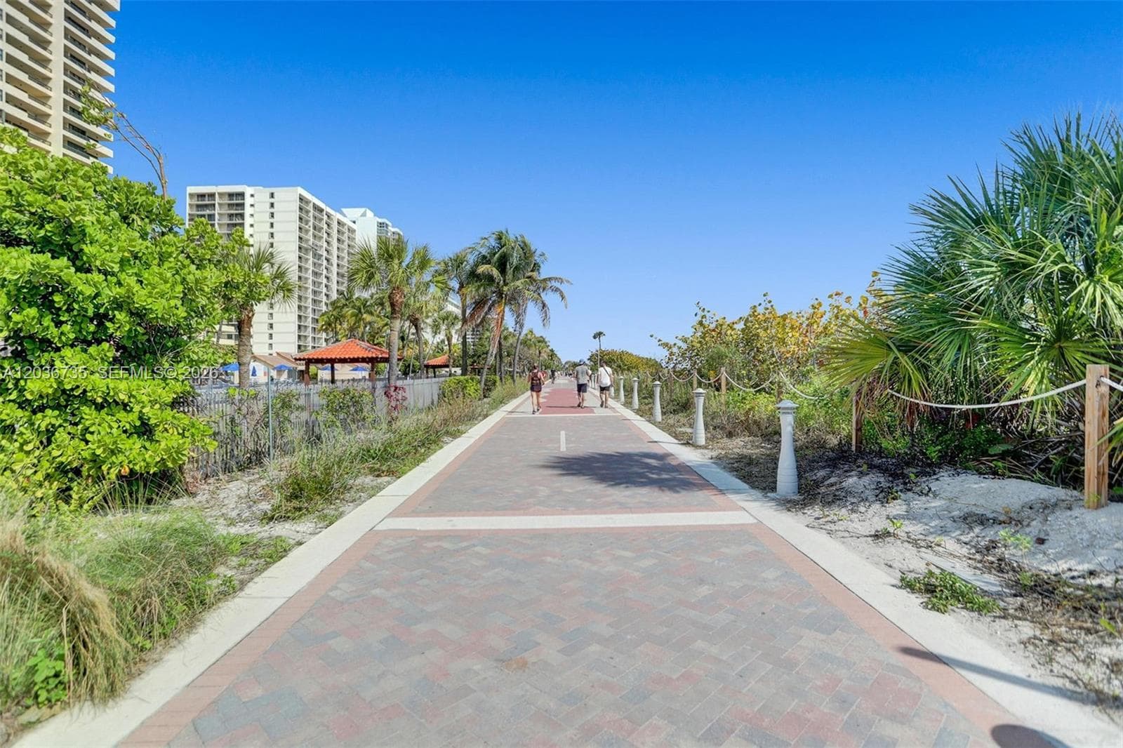 A12036735 — Miami Beach — 56