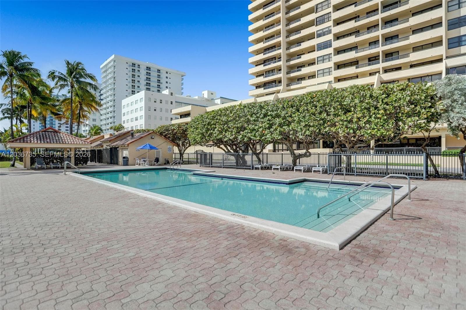 A12036735 — Miami Beach — 48