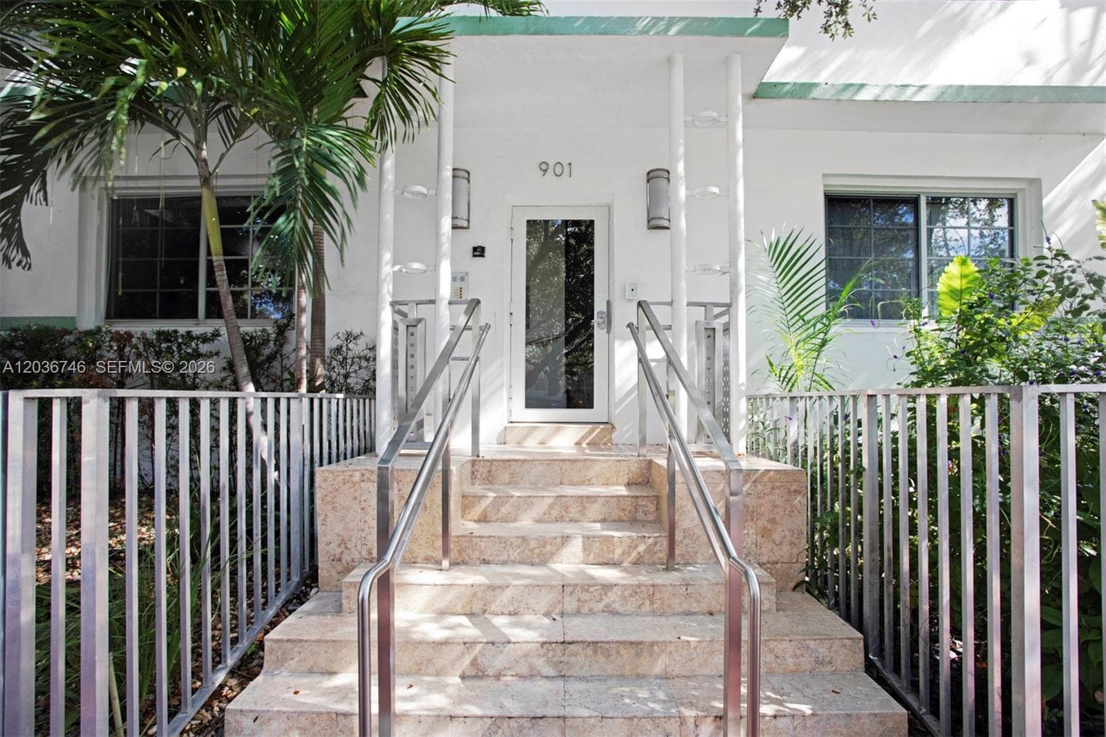 A12036746 — Miami Beach — 7