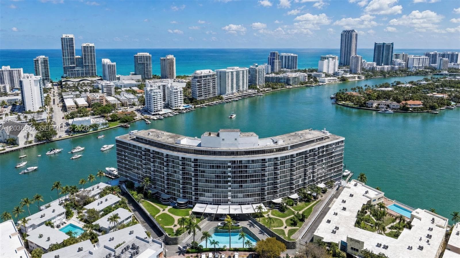 A12036802 — Miami Beach — 26