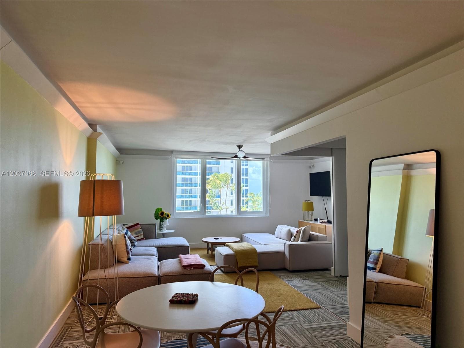 A12037088 — Miami Beach — 7