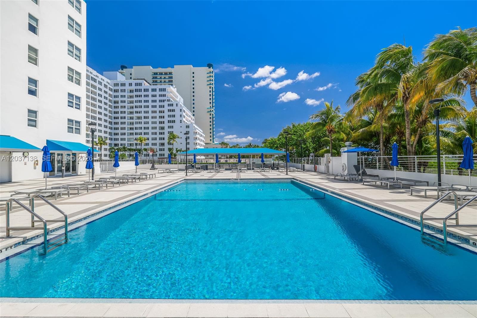 A12037138 — Miami Beach — 45