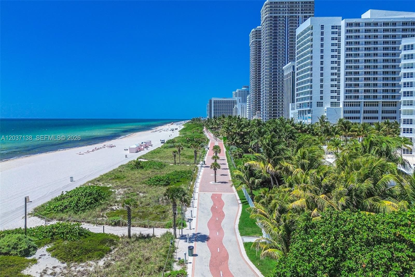 A12037138 — Miami Beach — 50