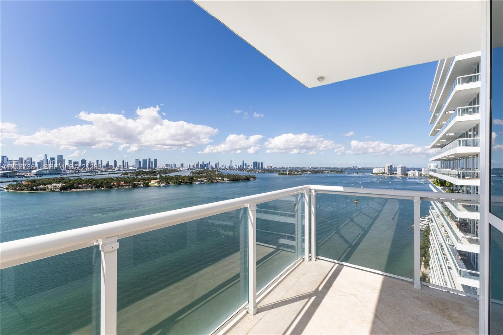 A12037361 — Miami Beach — 6