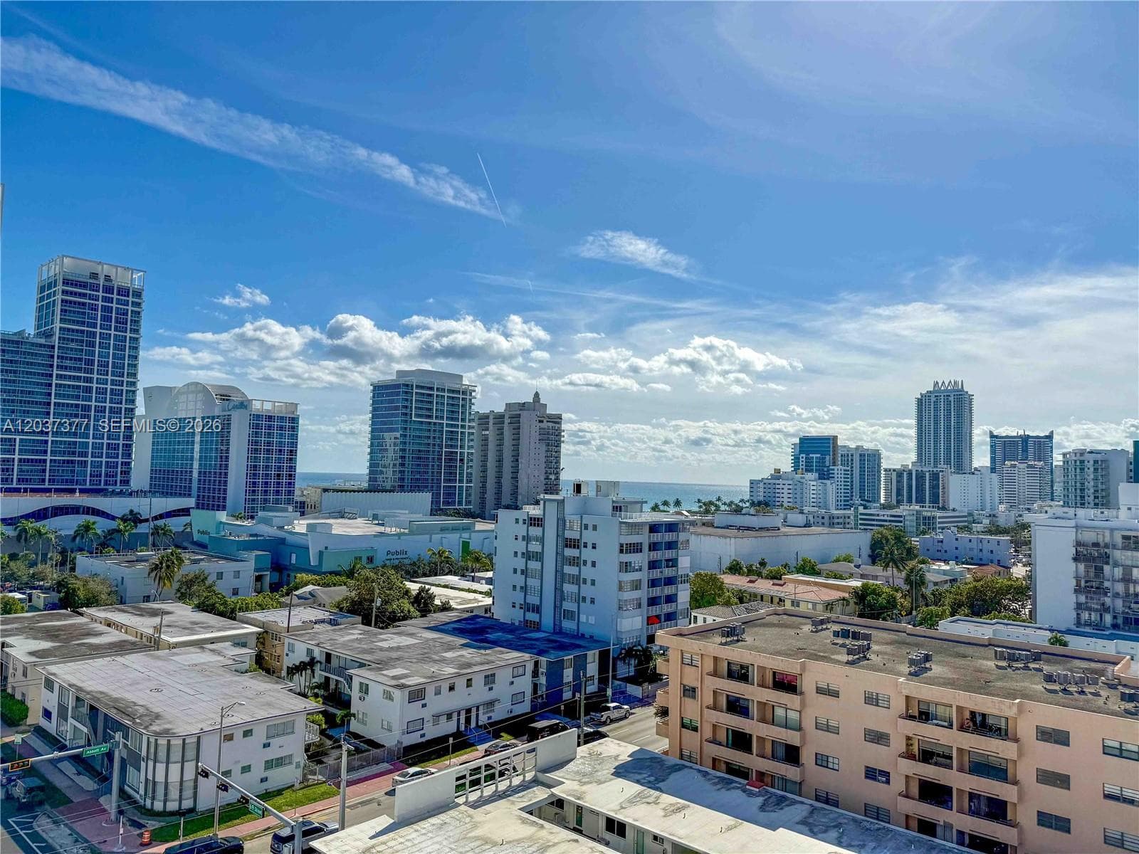 A12037377 — Miami Beach — 2