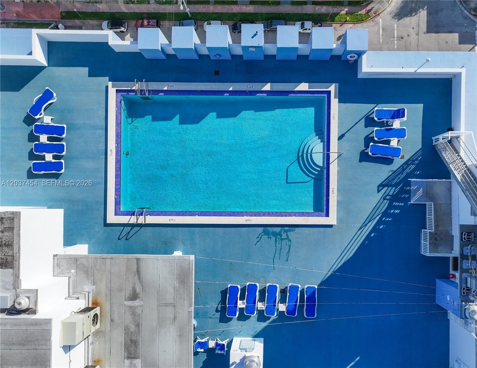 A12037454 — Miami Beach — 3