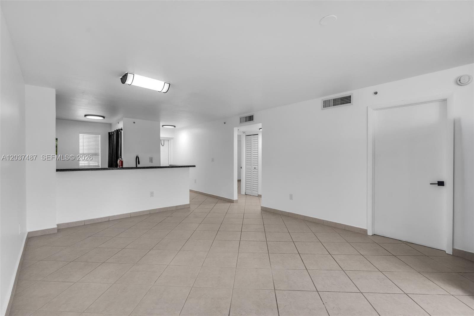 A12037487 — Miami Beach — 5