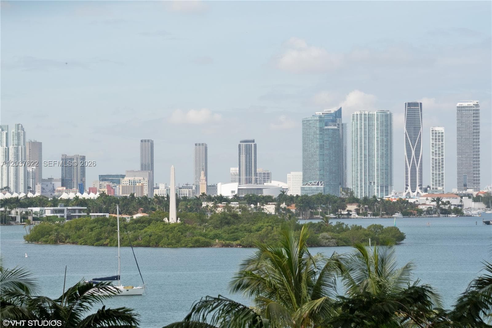 A12037622 — Miami Beach — 8