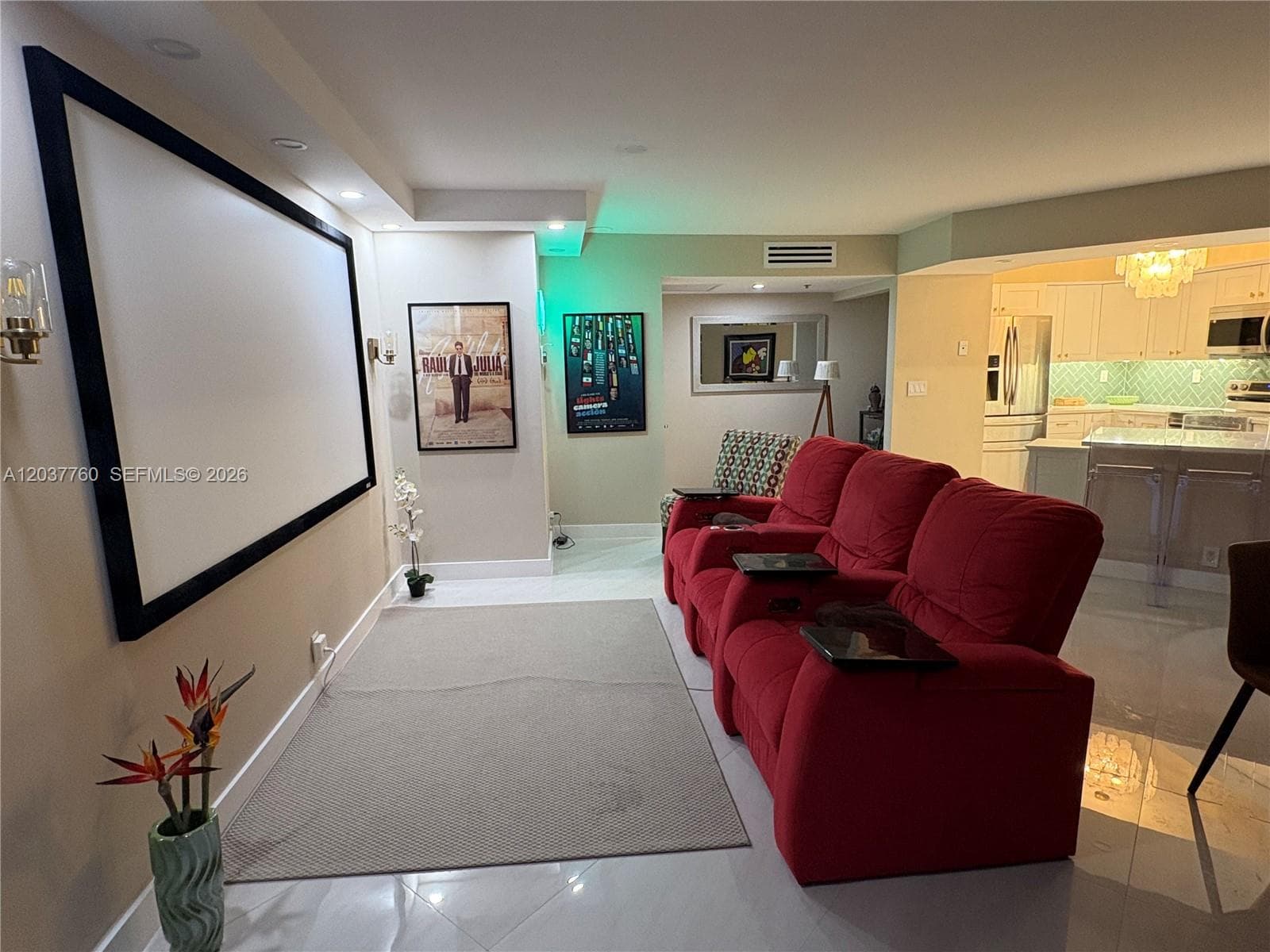 A12037760 — Miami Beach — 24