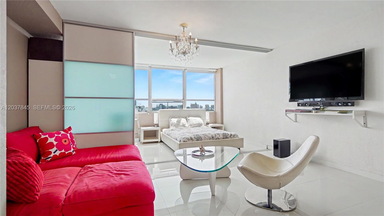 A12037845 — Miami Beach — 2