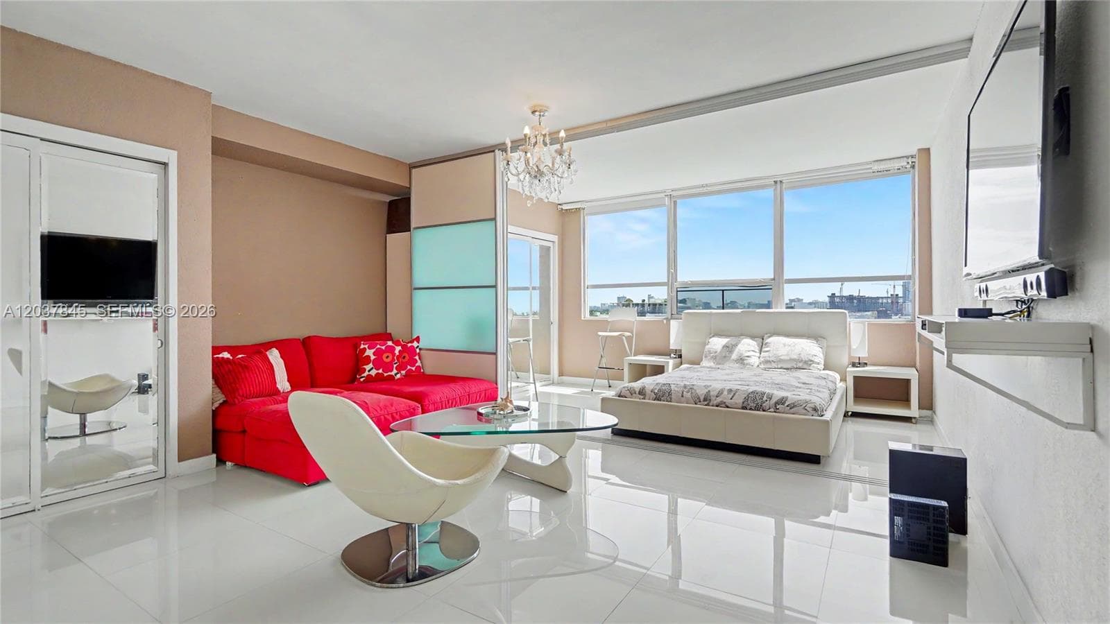 A12037845 — Miami Beach