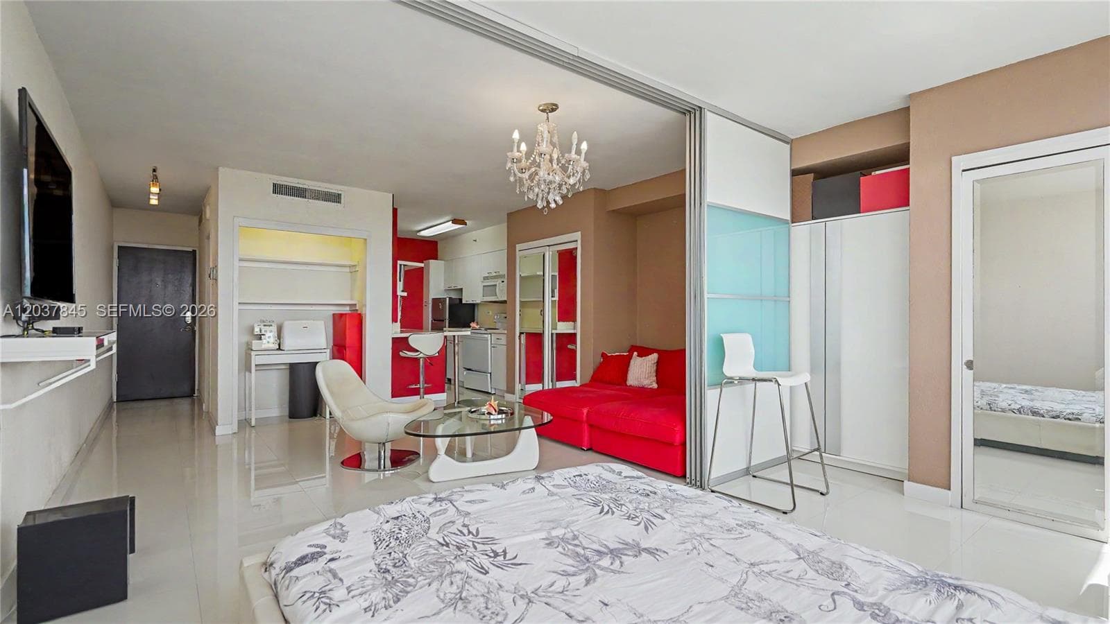 A12037845 — Miami Beach — 4