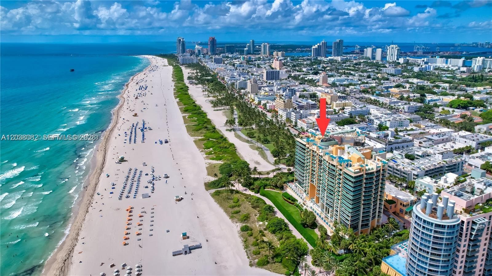 A12038082 — Miami Beach — 34