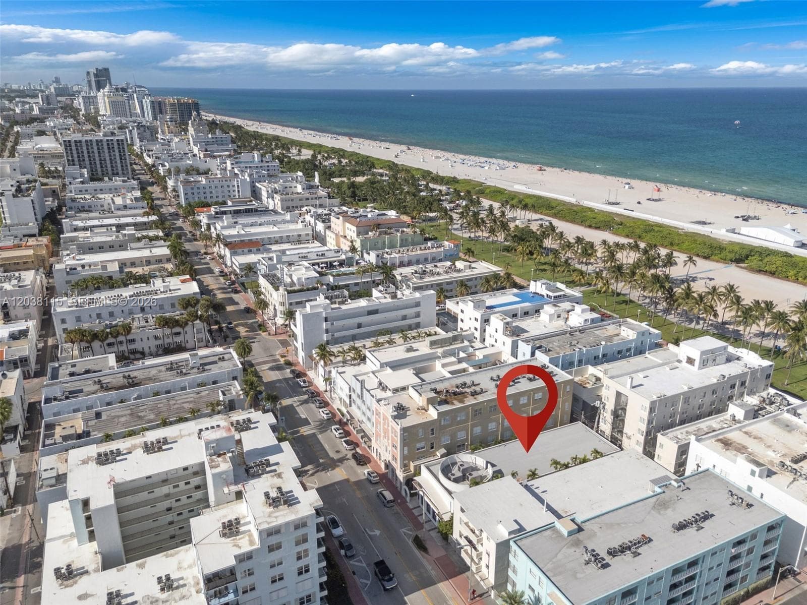 A12038115 — Miami Beach — 3