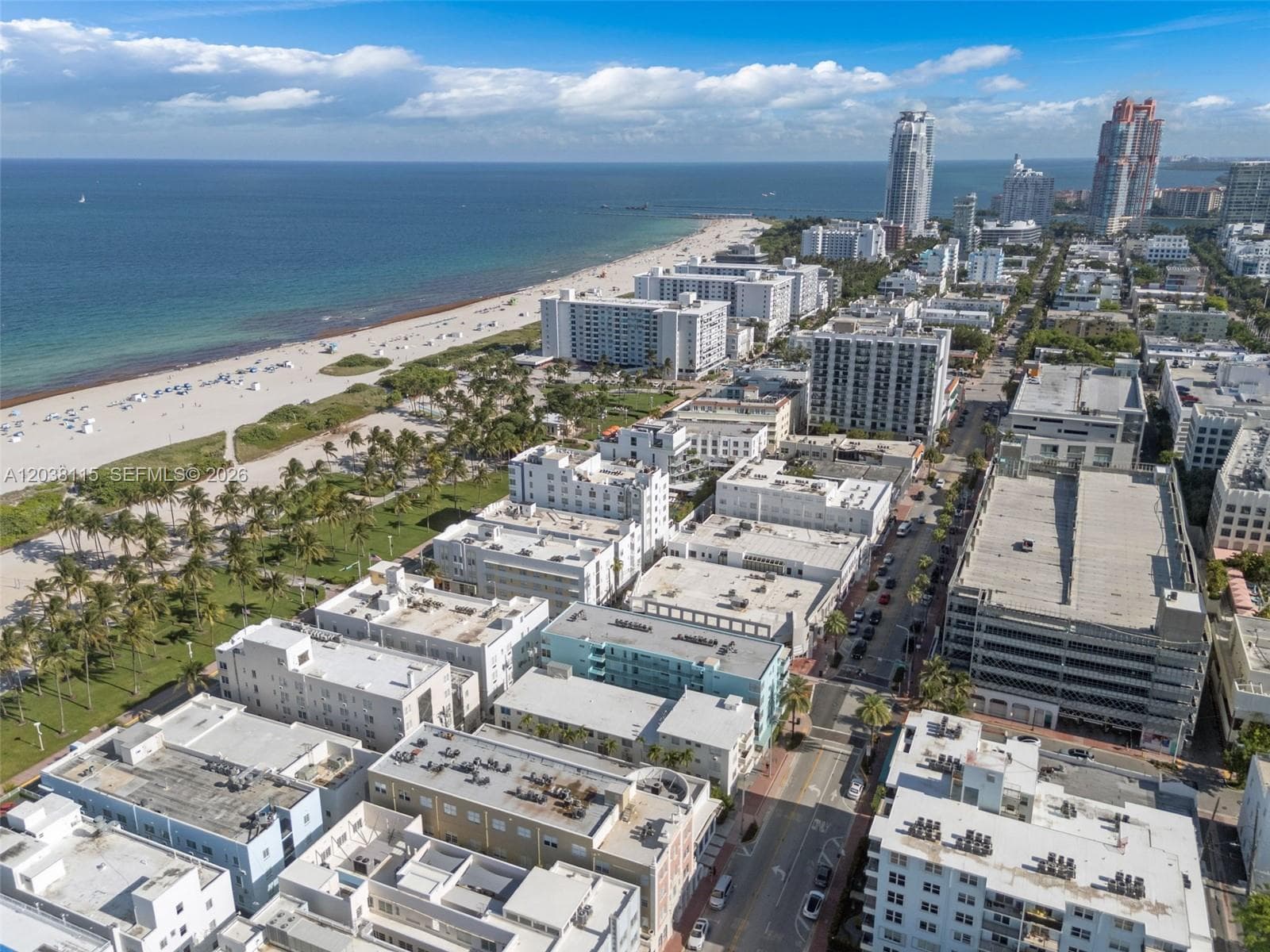 A12038115 — Miami Beach — 37